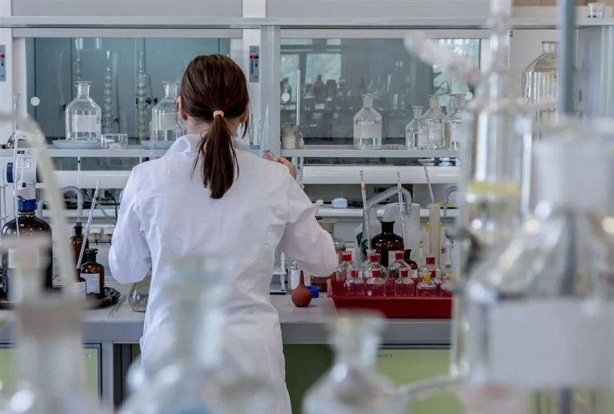 Κ. Ανδριανάκη: «Να εξυπηρετούμε, αλλά να μην πληρώνουμε από την τσέπη μας»