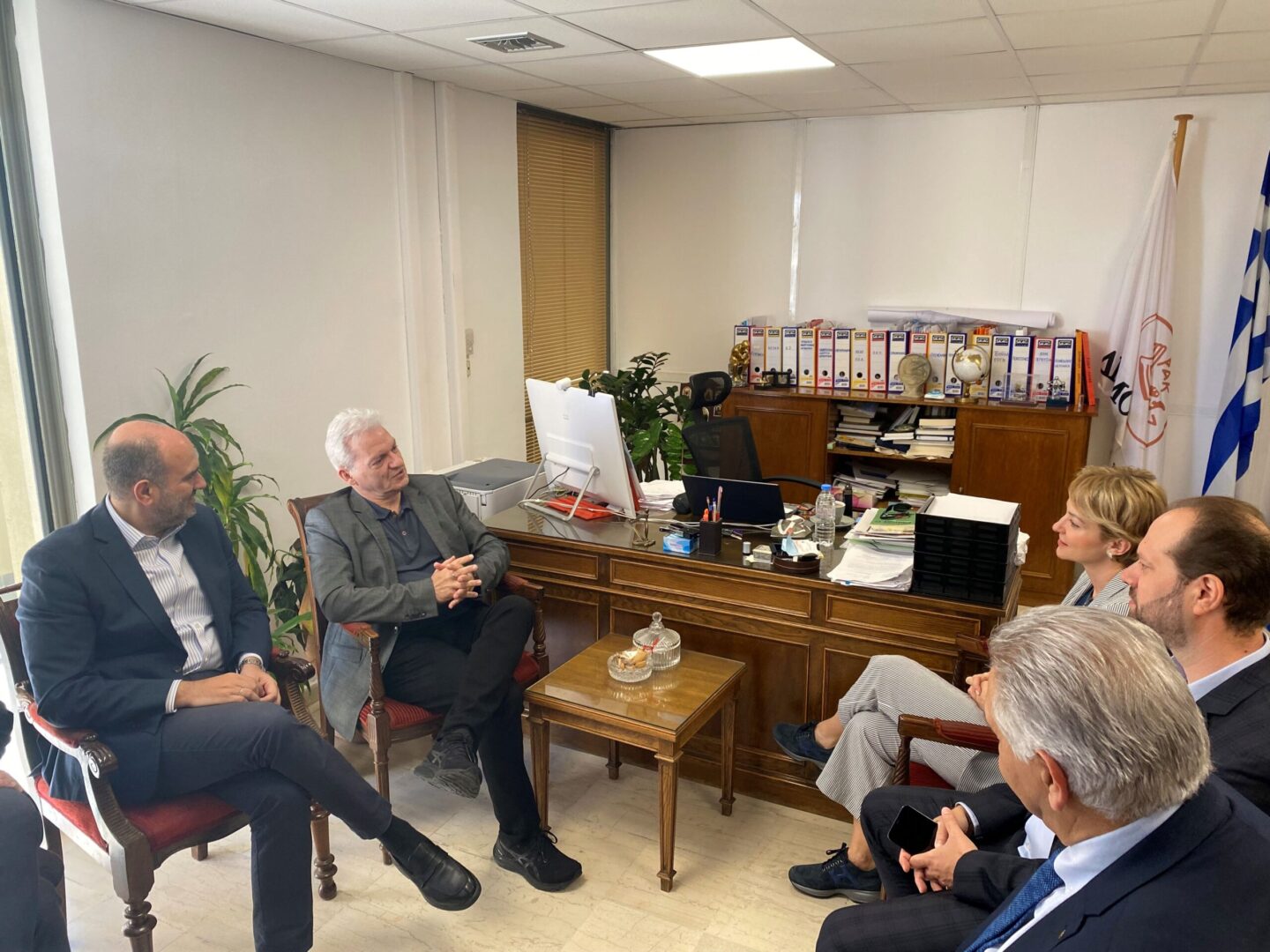 Συνάντηση Καλοκαιρινού με την Υφυπουργό Περιβάλλοντος