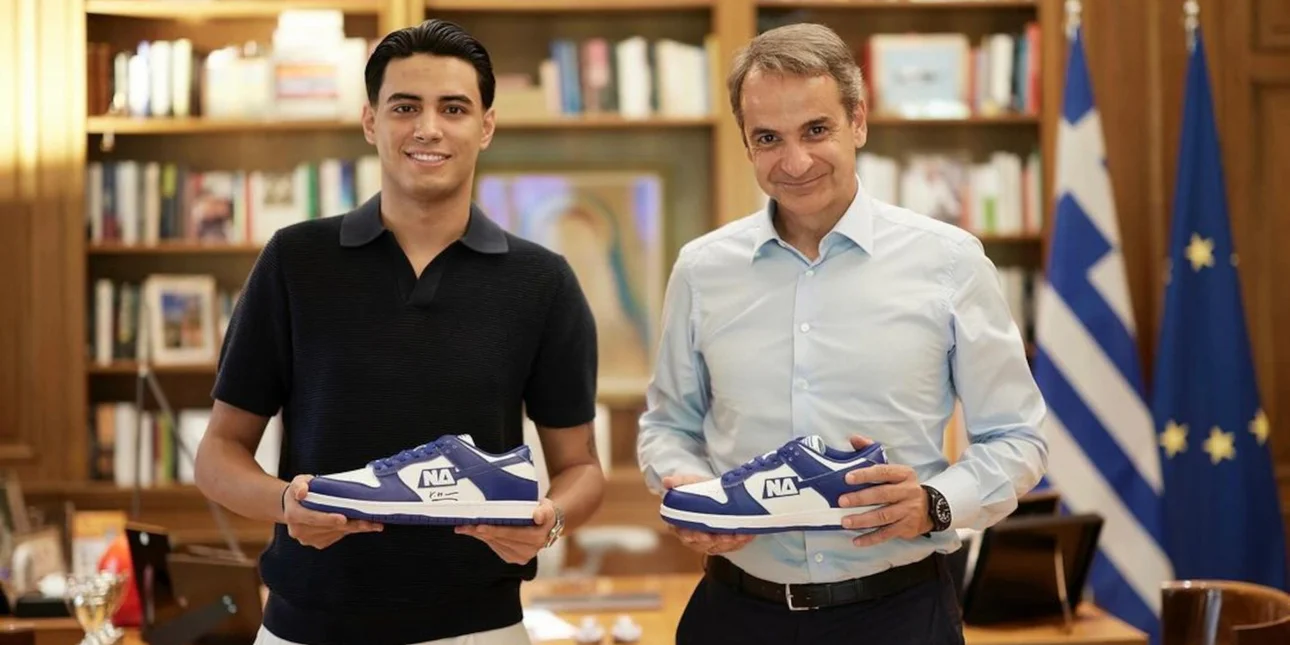 Γιάννης Λουλούδης: Ο 20χρονος που έφτιαξε τα παπούτσια Ν.Δ.