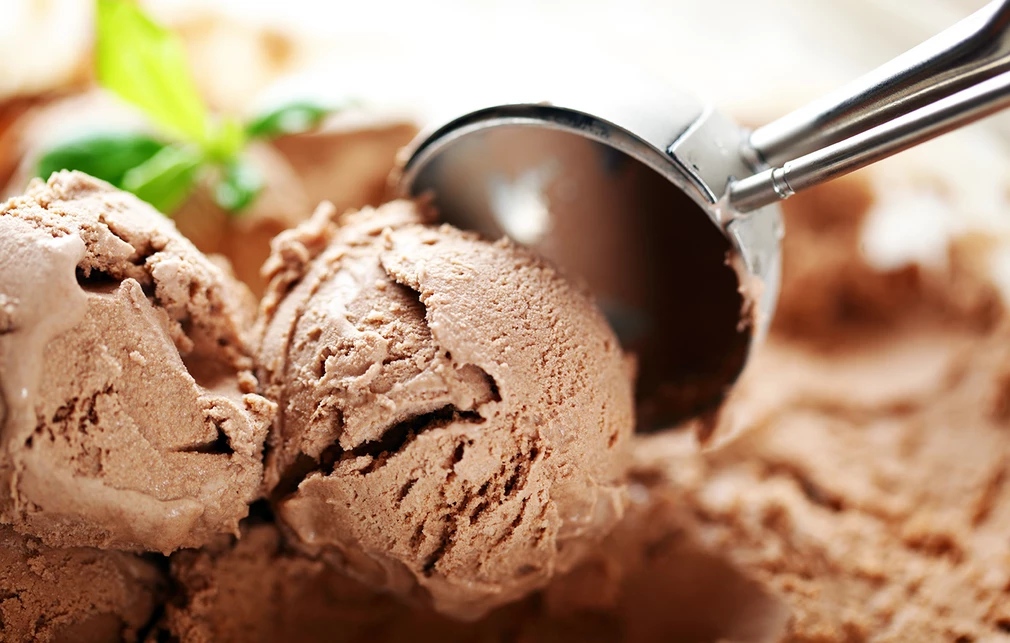 Στα ύψη η τιμή του παγωτού! Έως και 4 ευρώ η μπάλα