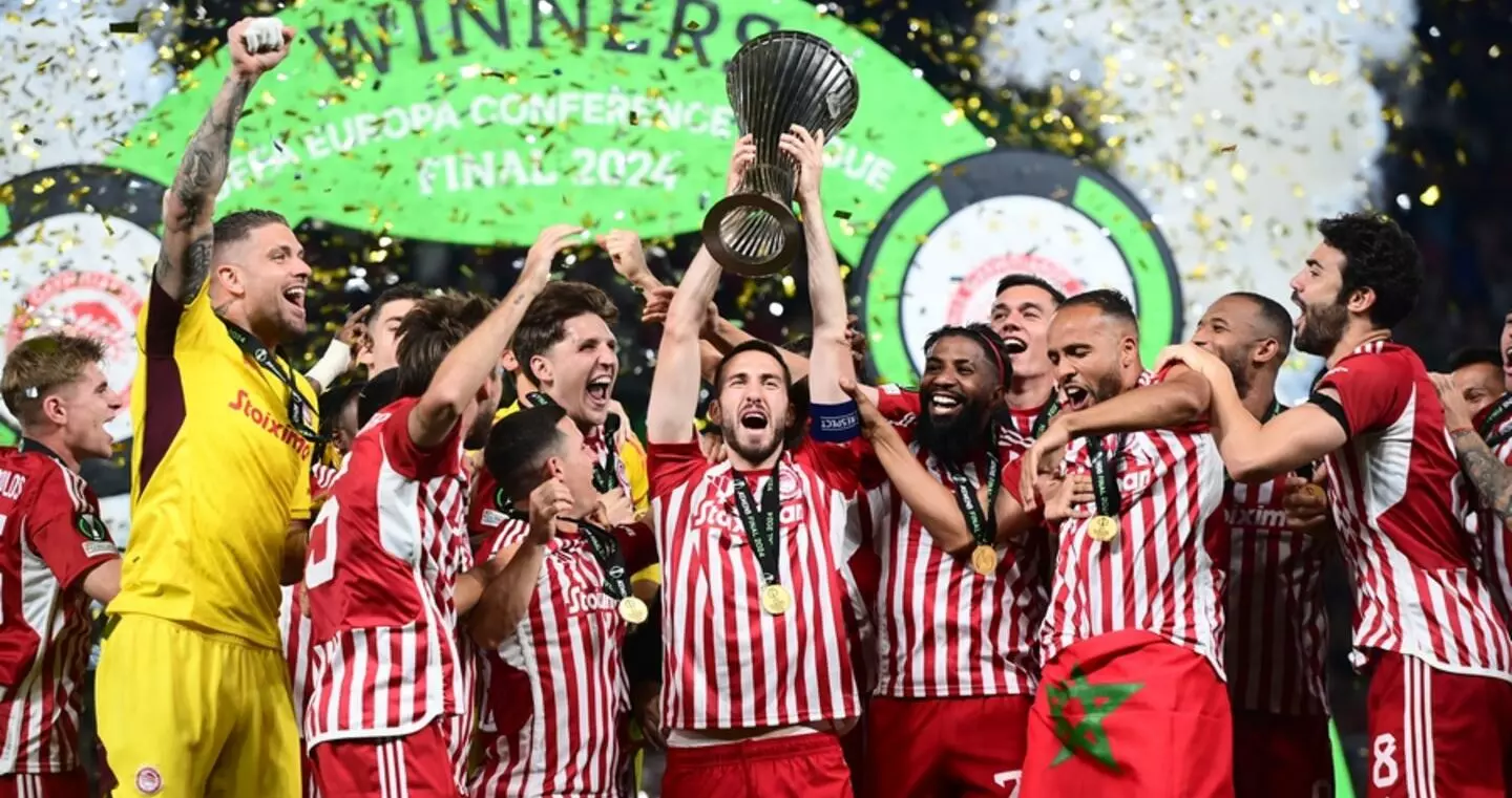 Ο Ολυμπιακός γράφει ιστορία: Εισιτήριο Champions League και 5 Ευρωπαϊκά Σημαιάκια για την Ελλάδα!