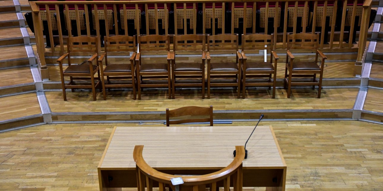 Ποινικολόγος για 43χρονη ασκούμενη: Εκείνη με χτύπησε όχι εγώ!