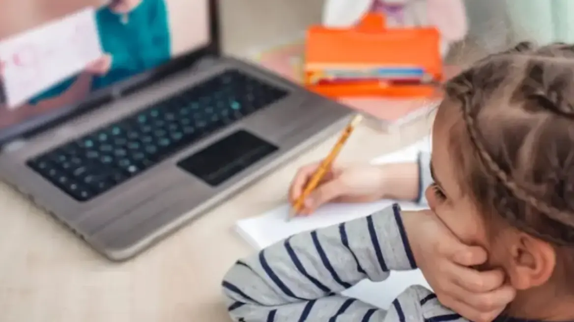 Επίδομα παιδιού: Ποιοι κινδυνεύουν