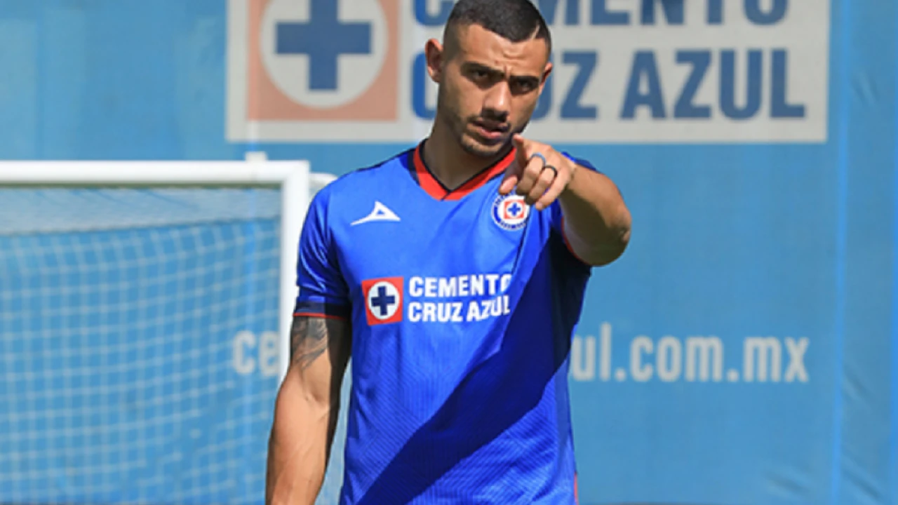 Ενθουσιασμένος με την Κρουζ Αζούλ ο Γιακουμάκης