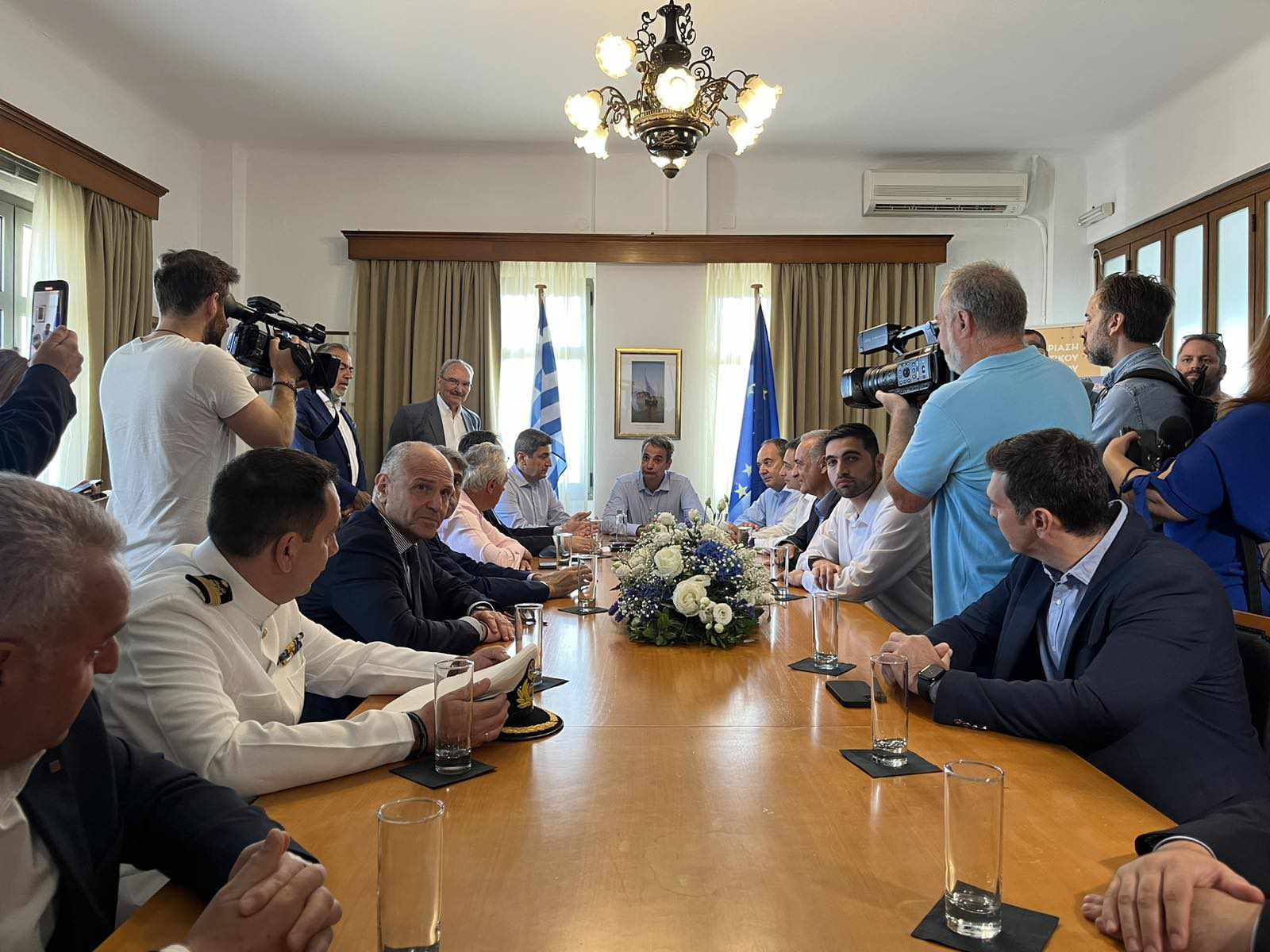 «Κλειστή» η σύσκεψη στον ΟΛΗ