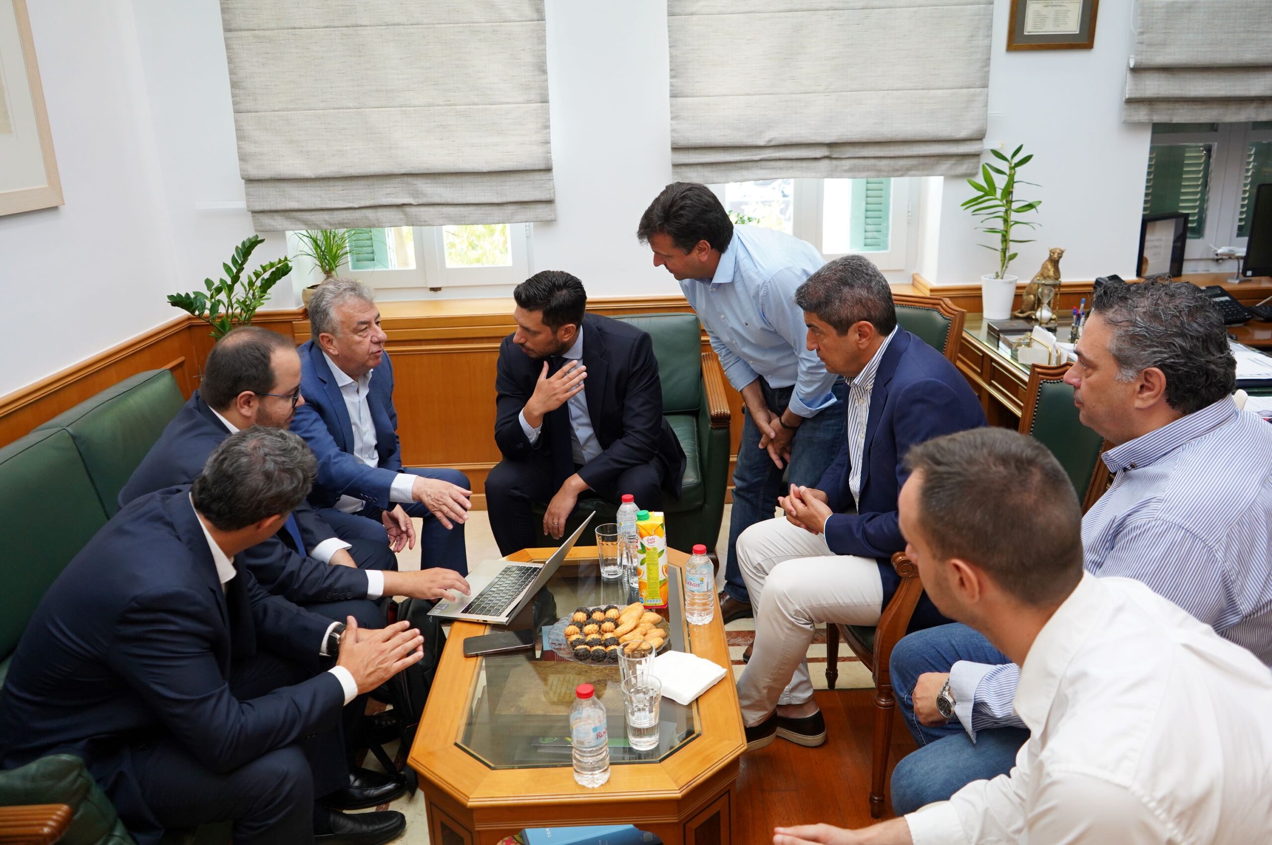 Συνάντηση εργασίας Κυρανάκη με Περιφερειάρχη