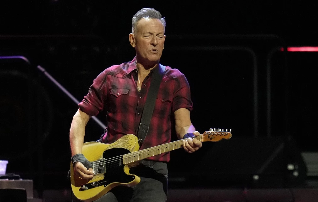 Ο Μπρους Σπρίνγκστιν στην ελίτ των δισεκατομμυριούχων μουσικών