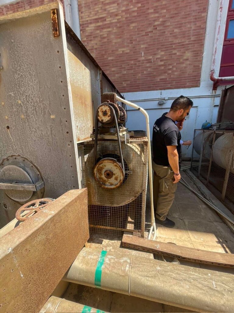 Φτιάχνουν μετά την παρέμβαση από το ΘΕΜΑ τα 2 από τα 3 κλιματιστικά στα “Δυο Αοράκια”