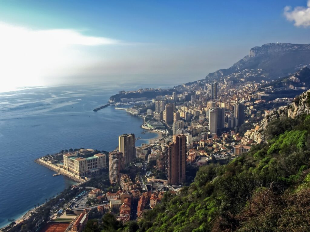 Πόσα χρήματα χρειάζεται κάποιος για να γίνει κάτοικος του Μονακό