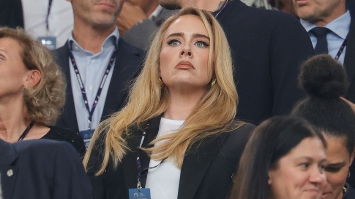 Μεγάλο διάλειμμα από τη μουσική προανήγγειλε η Adele