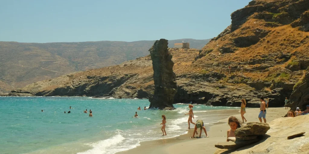 Times: Τα 28 ιδανικά μέρη για διακοπές στην Ελλάδα