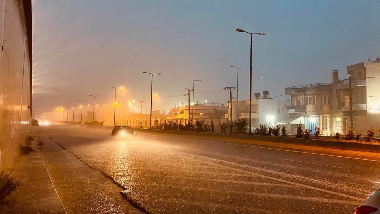 Άνοιξαν οι ουρανοί στο Ηράκλειο!