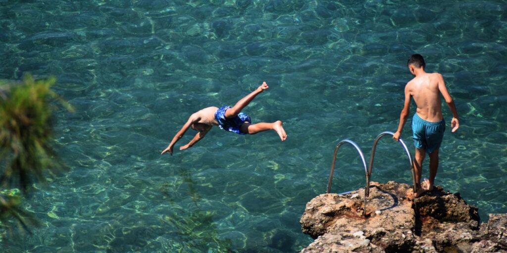 Καιρός: Στα ύψη η θερμική επιβάρυνση! Ποιες περιοχές κινδυνεύουν