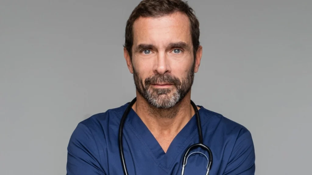 Φωνάζουν για εφημερίες τον… Μαρκουλάκη!