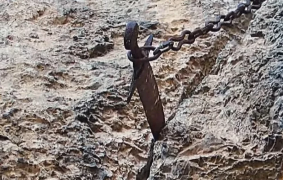 Εξαφανίστηκε μυστηριωδώς το γαλλικό … Εξκάλιμπερ