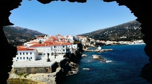 Times: Τα ιδανικά μέρη για διακοπές στην Ελλάδα