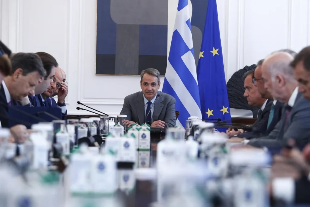 Βουλευτές ΝΔ:Να αλλάξουμε αφήγημα! Οι πολίτες λένε δεν μπορούν να βγάλουν το μήνα