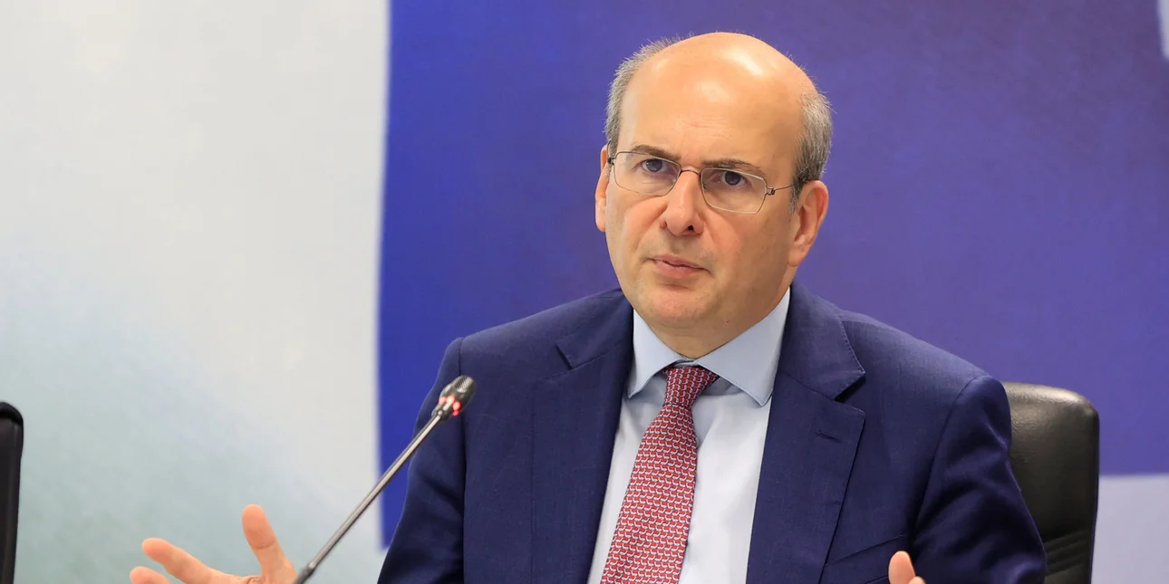 Τι αλλάζει σε 600 συναλλαγές μετά την κατάργηση του τέλους χαρτοσήμου