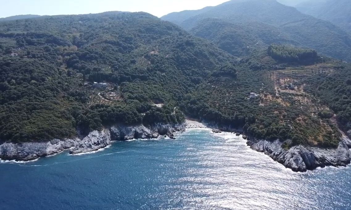 Η πανέμορφη αγκάλη του Πηλίου που κάνει την ψυχή να γαληνεύει