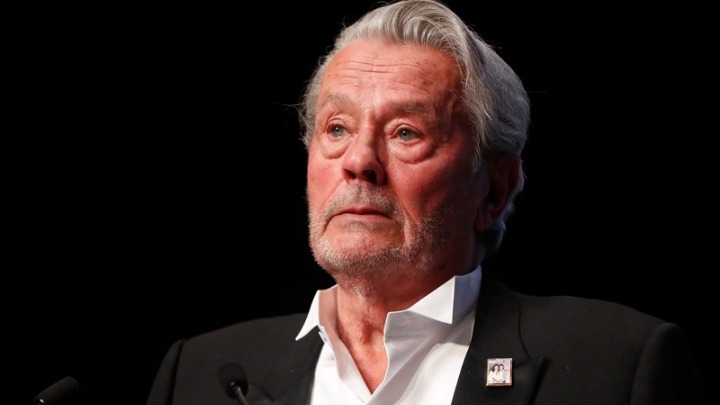 Πέθανε ο ηθοποιός Αλέν Ντελόν σε ηλικία 88 ετών