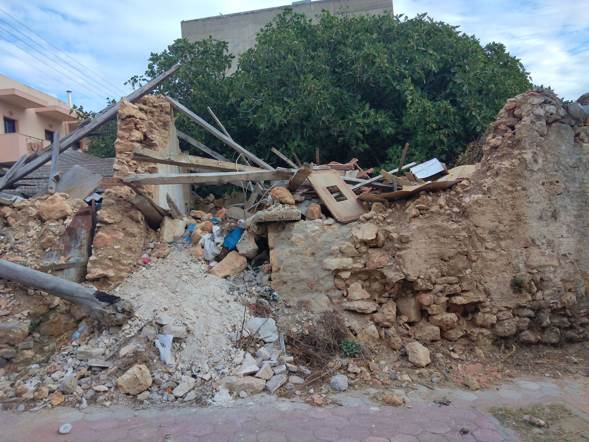 Αίτημα των σεισμόπληκτων να ενταχθεί το Αρκαλοχώρι στην επιδότηση ενοικίου