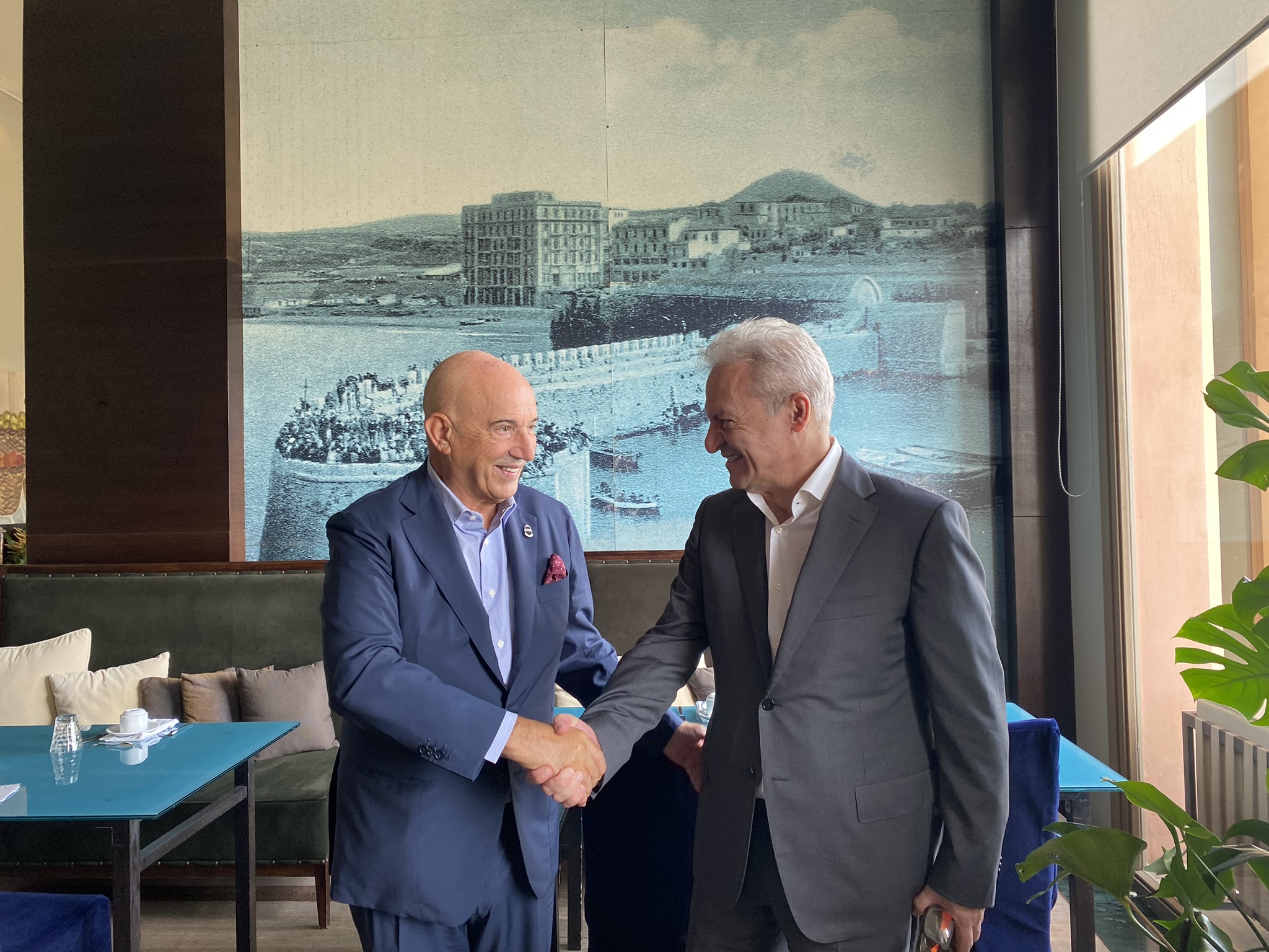 Συνάντηση Καλοκαιρινού – Γκριμάλντι για το λιμάνι (Video)