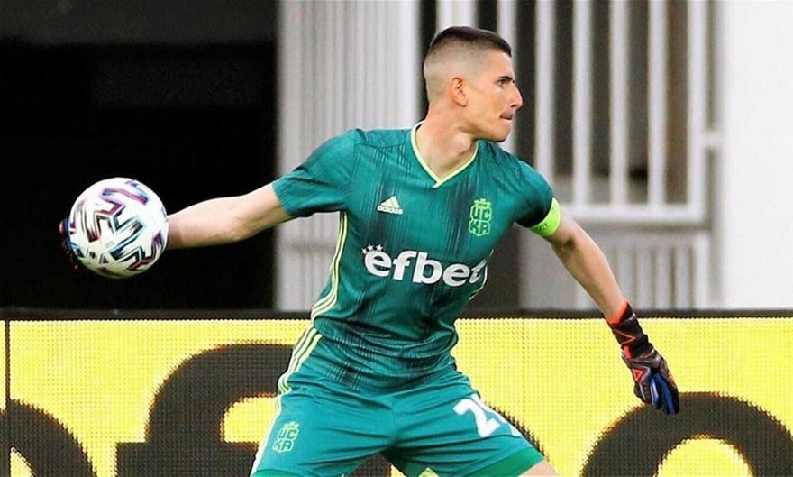 Παίρνει Ναούμοφ ο ΟΦΗ