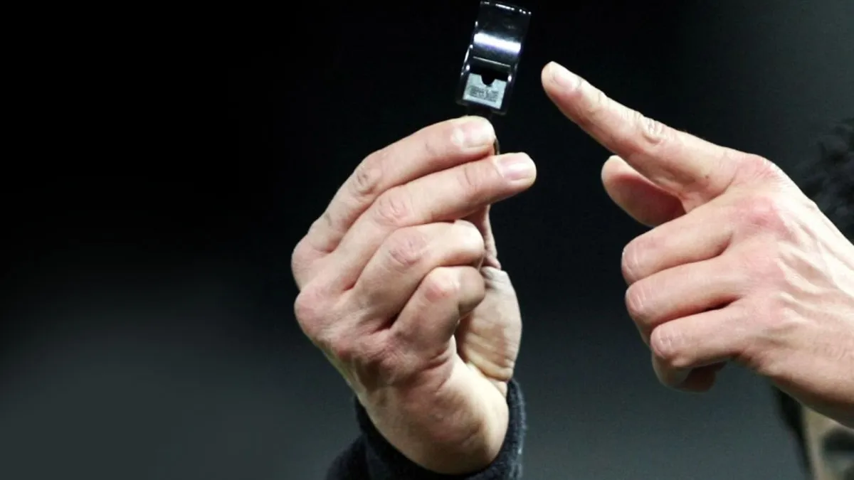 Ποιος «σφυρίζει» τον ΟΦΗ