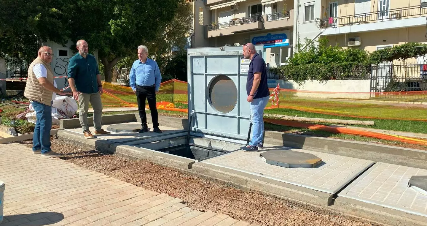 Συνεχίζεται η τοποθέτηση των υπόγειων κάδων στο Ηράκλειο