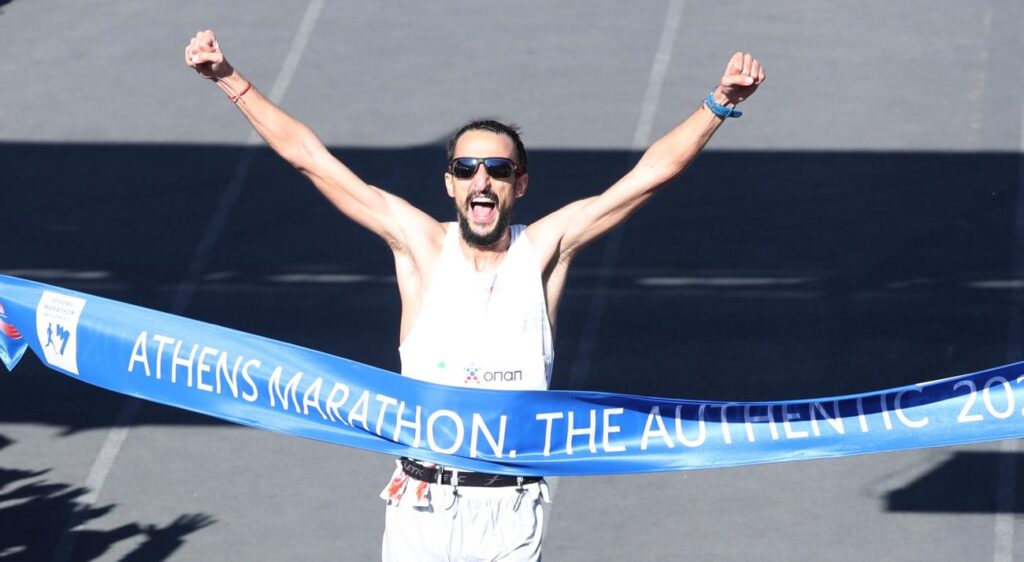 Ο Χαράλαμπος Πιτσώλης νικητής του 41ου Αυθεντικού Μαραθωνίου!
