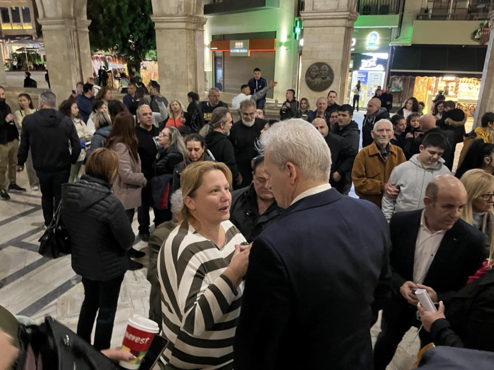 Ένταση στο Δημοτικό Συμβούλιο με γονείς των ειδικών σχολείων