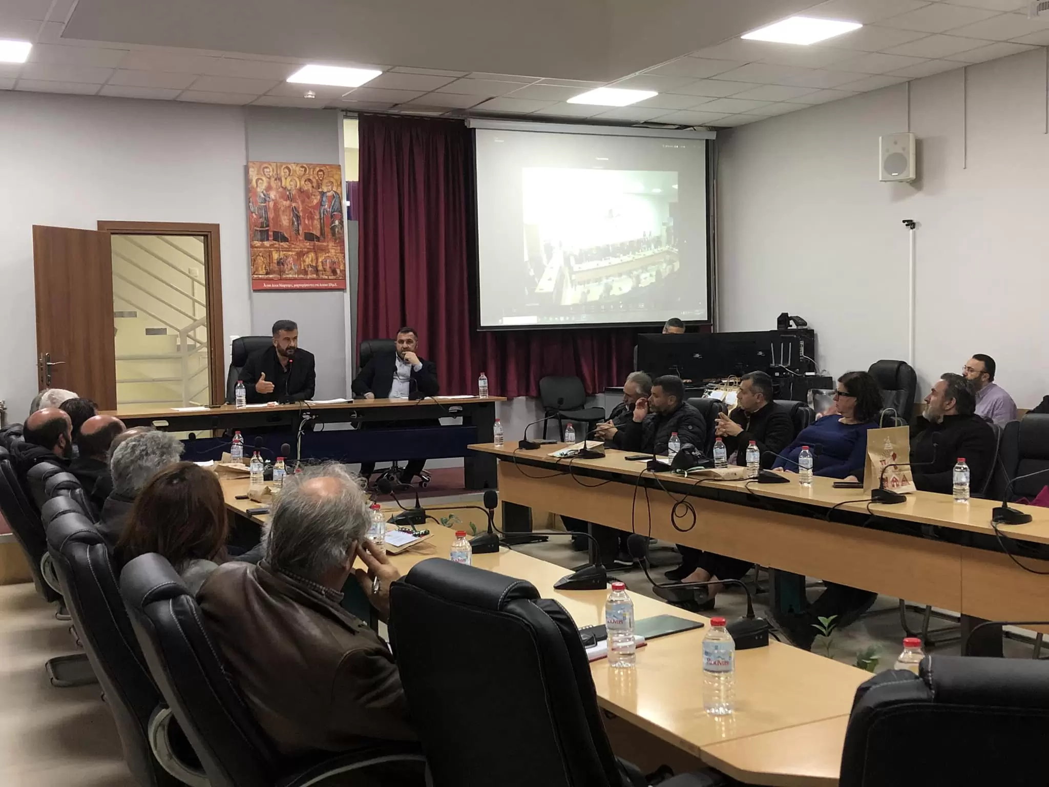 Ομόφωνη στήριξη στην Διευθύντρια του Δημοτικού Σχολείου Γέργερης, Μαρία Πρινιανάκη, από το Δημοτικό Συμβούλιο Γόρτυνας