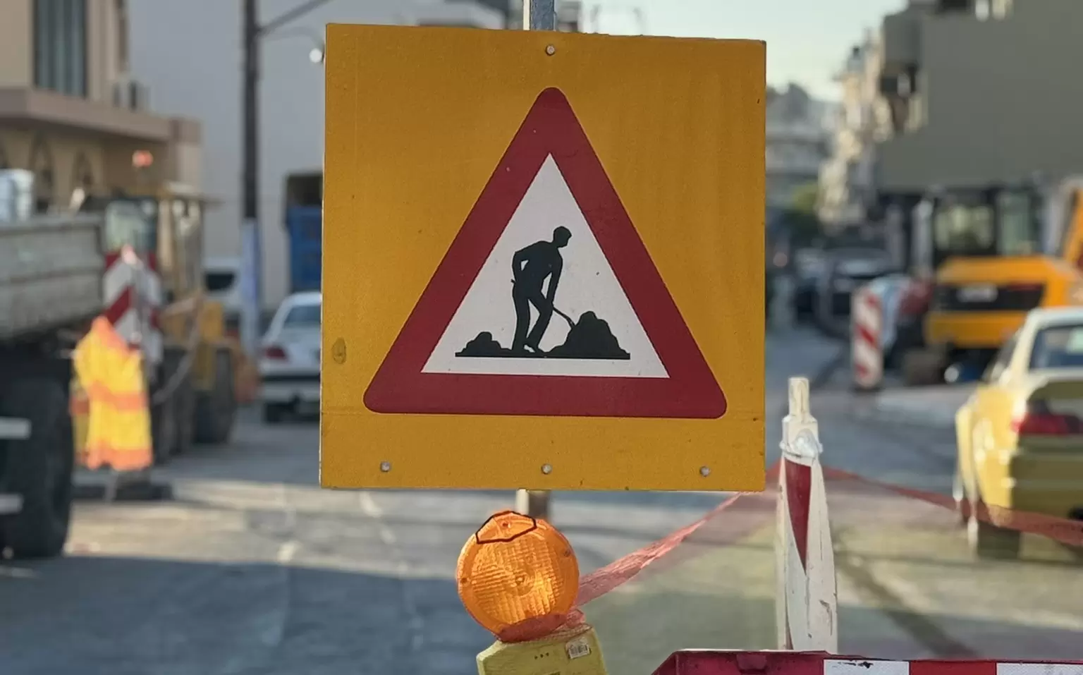 Συνεχίζονται τη Δευτέρα 28 Απριλίου οι εργασίες αποκατάστασης στην οδό Αγίας Φωτεινής από το Δήμο Ηρακλείου