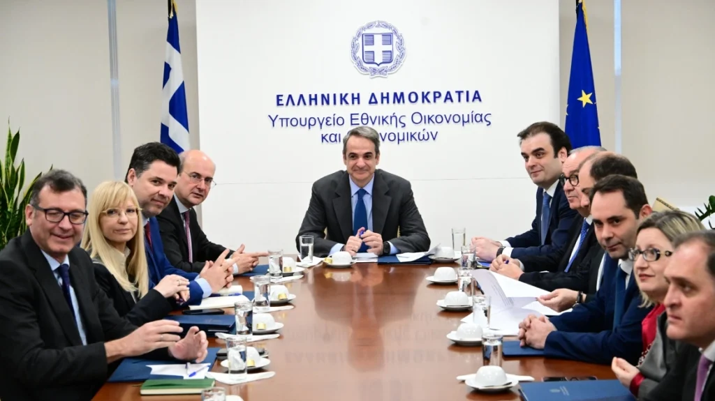 Κ. Μητσοτάκης: Στο υπουργείο Οικονομικών, συναντάται με τον Κ. Πιερρακάκη