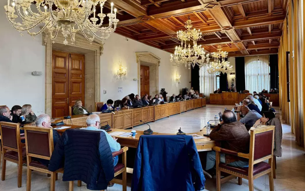 Ενημέρωση του Δημοτικού Συμβουλίου Ηρακλείου για το θέμα της χρήσης του Παγκρήτιου Σταδίου από τον ΟΦΗ