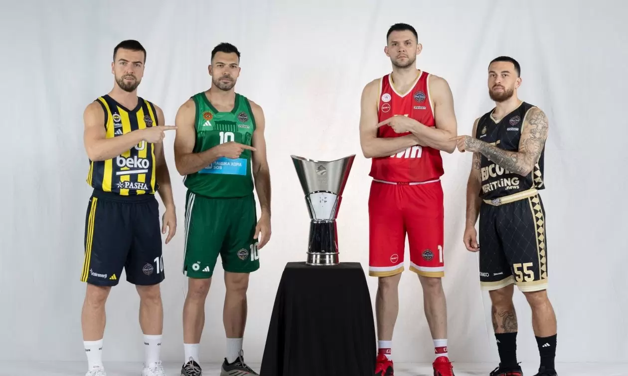 Euroleague Final Four 2025: Φωτογραφήθηκαν με την κούπα οι αρχηγοί των ομάδων