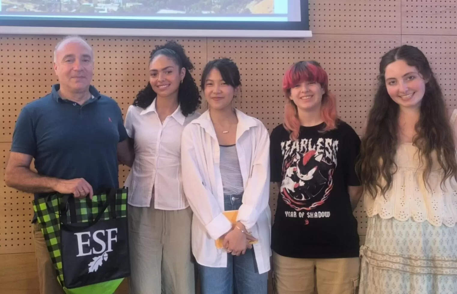 Στην παρουσίαση των εργασιών των φοιτητών από τη Νέα Υόρκη για τη Βιώσιμη Ανάπτυξη ο αντιδήμαρχος Μπ. Κονδυλάκης