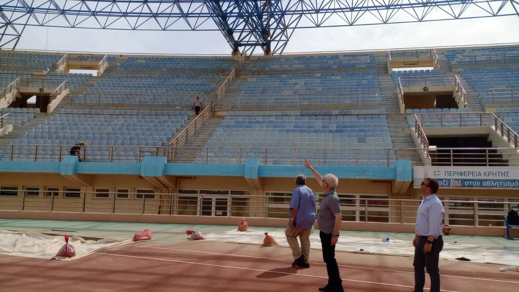 Στα έργα αναβάθμισης του Παγκρητίου Σταδίου ο Αλέξης Καλοκαιρινός