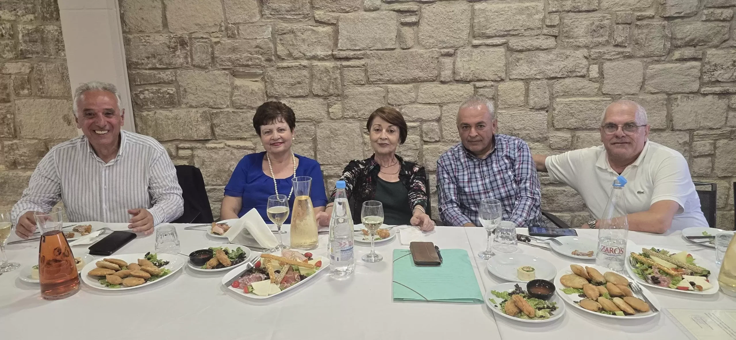 Συγκινητική αποχαιρετιστήρια εκδήλωση για τους εθελοντές εκπαιδευτικούς του Κοινωνικού Φροντιστηρίου