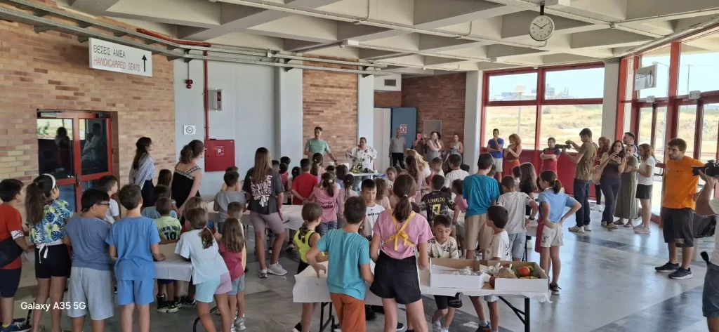 Με μεγάλη συμμετοχή παιδιών συνεχίζονται οι δράσεις στο Ιndoor summer camp του Δήμου Ηρακλείου