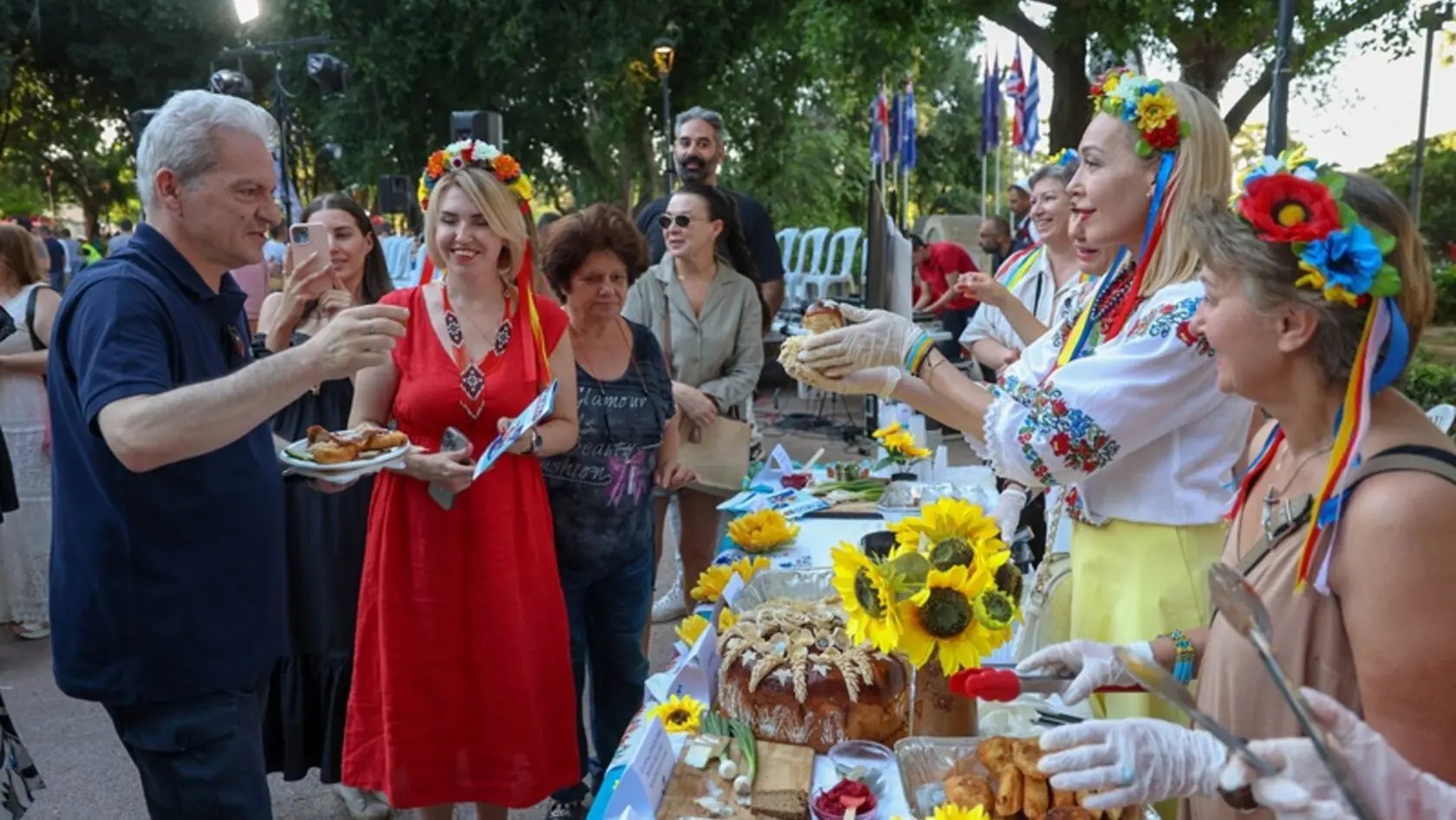 Στο 3ο Πολυπολιτισμικό Φεστιβάλ «Γεύσεις και Μελωδίες του Κόσμου» ο Αλ. Καλοκαιρινός