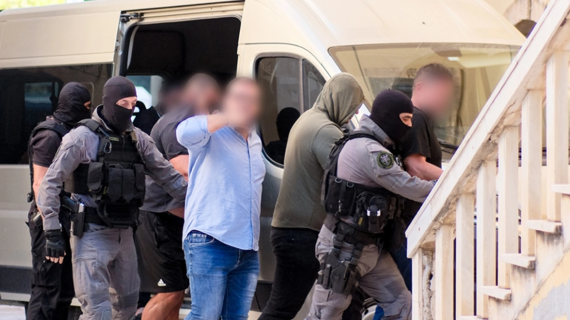 Χανιά: Ελεύθερα τα δύο αδέρφια για τα ναρκωτικά-Στον ανακριτή ξανά για τη Μονή Τζαγκαρόλων