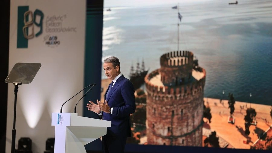 Νέοι: Mέχρι τα 25 δε θα πληρώσουν ξανά φόρο εισοδήματος