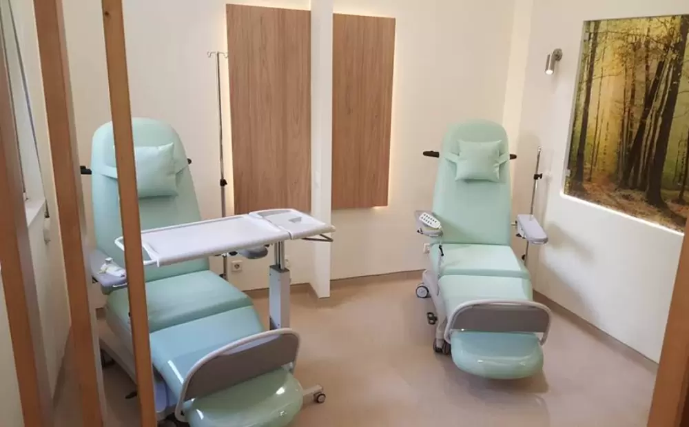 Αν τύχει και διαβείς, την πόρτα μιας ογκολογικης